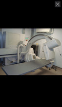 Cargar imagen en el visor de la galería, Toshiba Ultimax i - Multipurpose X-Ray scanner
