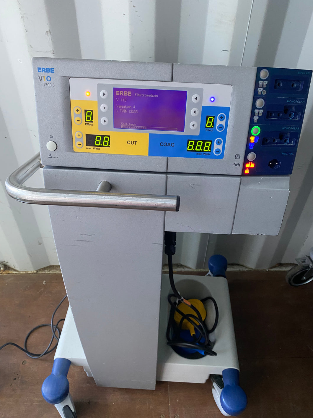 ERBE VIO 300S Electrosurgery